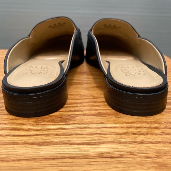 Naturalizer Villa Black Leather Mules 8.5 Narrow - Picture 7 of 11